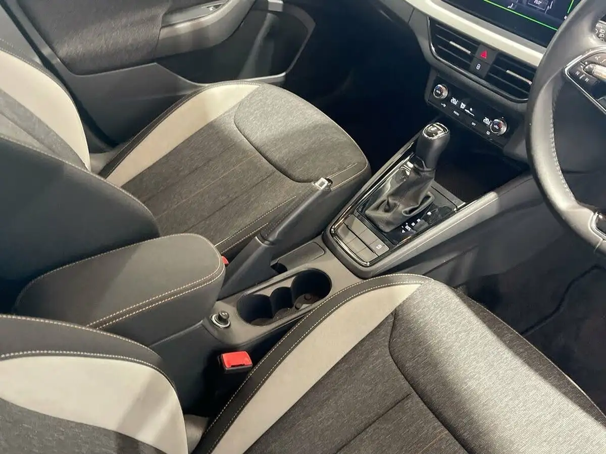 2020-skoda-kamiq-15-tsi-se-l-hatchback-dsg-big-12