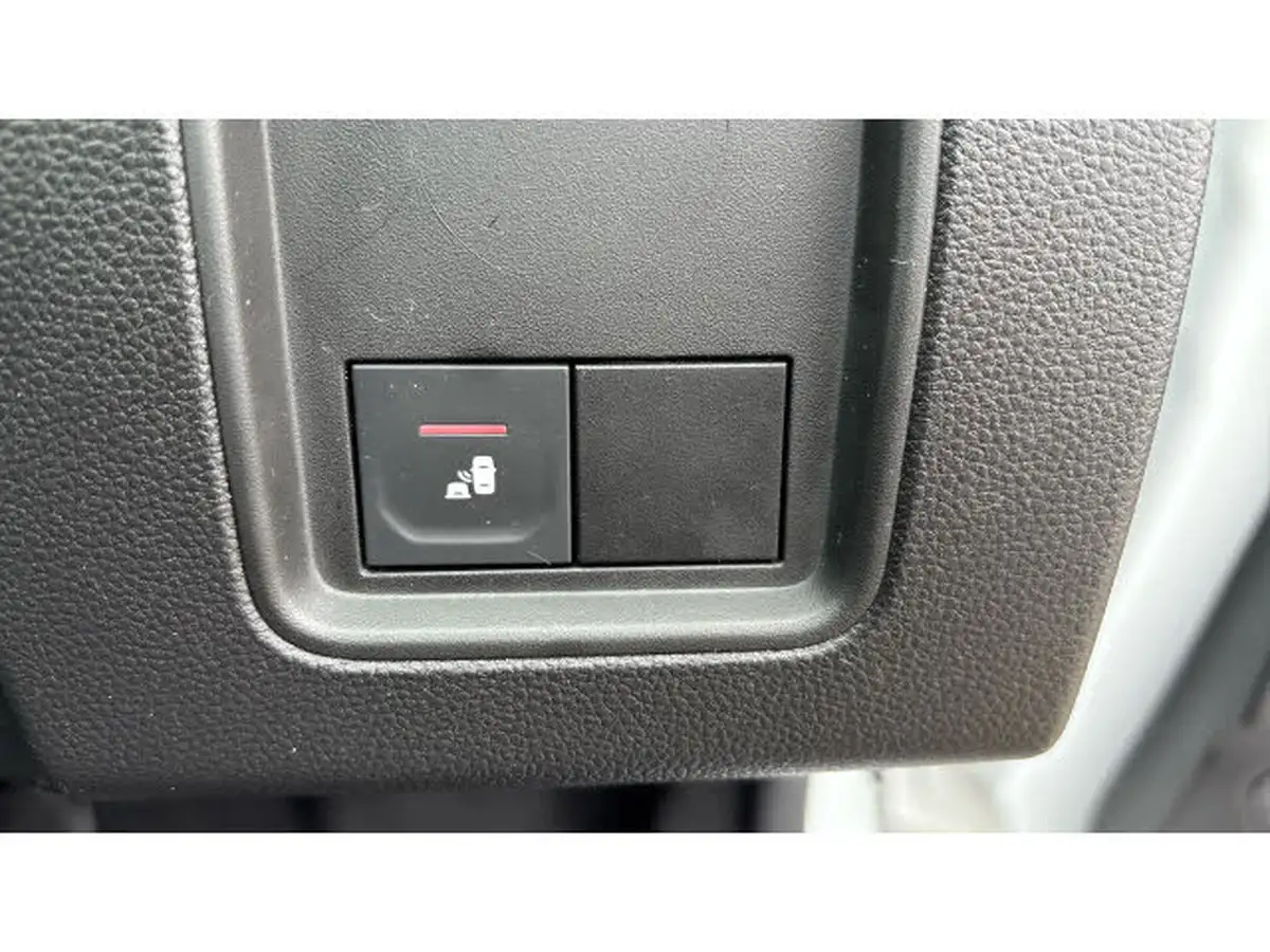 2023-dacia-duster-09-tce-journey-big-26