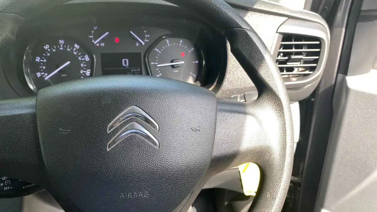2022-citroen-dispatch-15bluehdi-enterprise-pro-m-1000-big-23