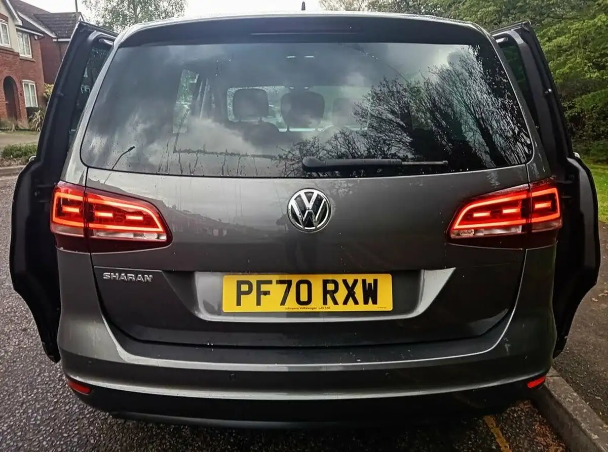 2021-volkswagen-sharan-14-tsi-se-nav-dsg-big-26