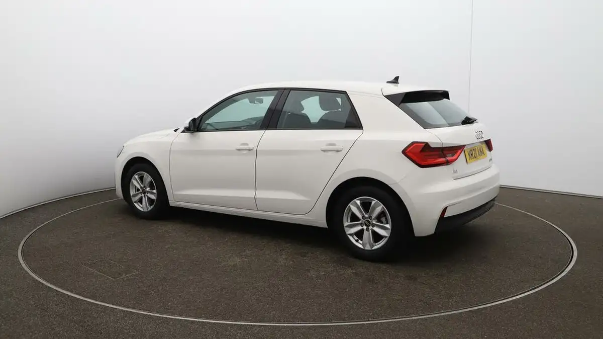 2021-audi-a1-10-30-tfsi-technik-110ps-big-27