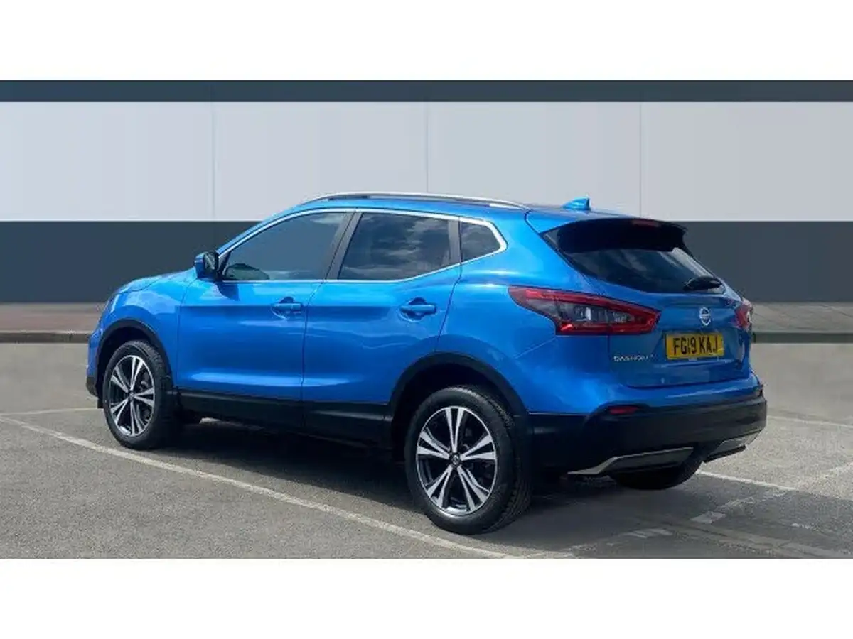 2019-nissan-qashqai-13-dig-t-n-connecta-160ps-big-1